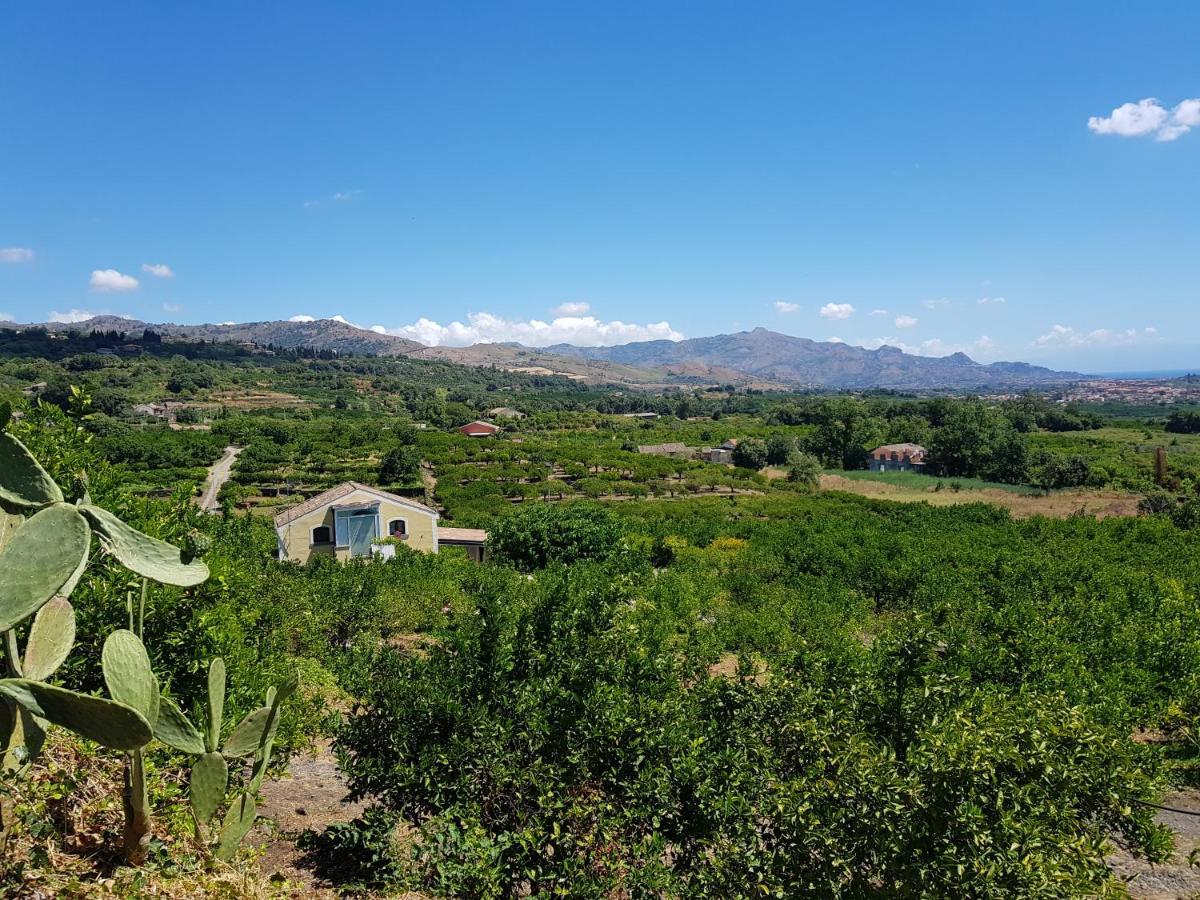 Agriturismo Le Case Di Civi Mascali Exterior foto